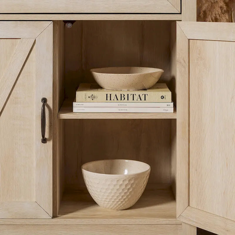 Meuble d'appoint rustique avec porte de grange