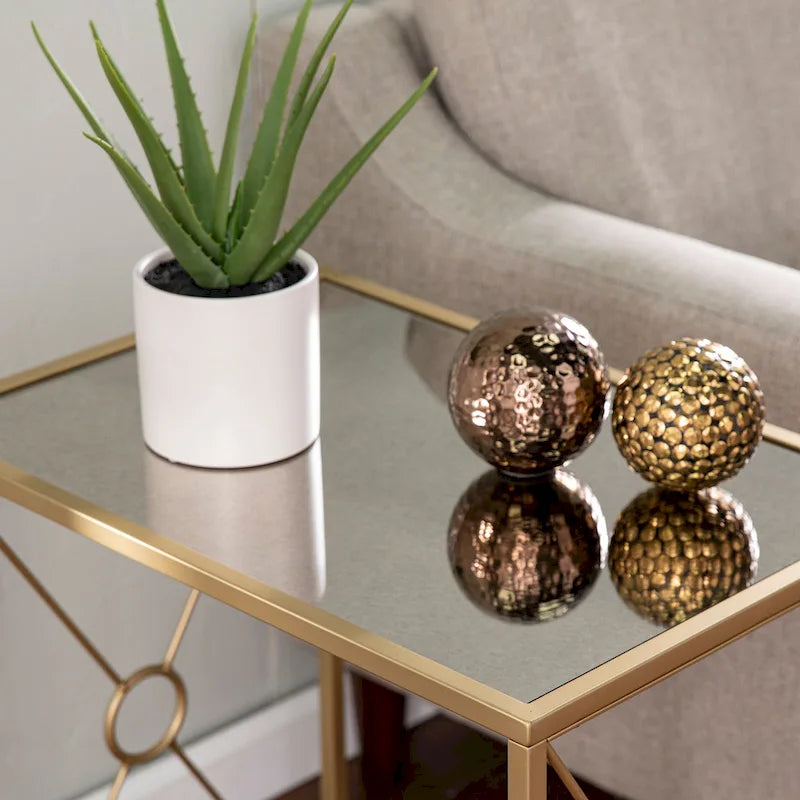 Table d'appoint en métal doré, style transitionnel