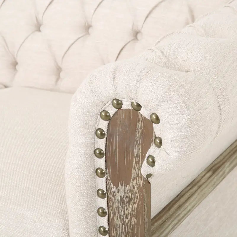 Canapé d'intérieur, décoré de rivets