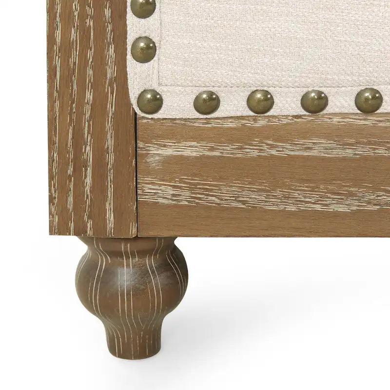 Canapé d'intérieur, décoré de rivets