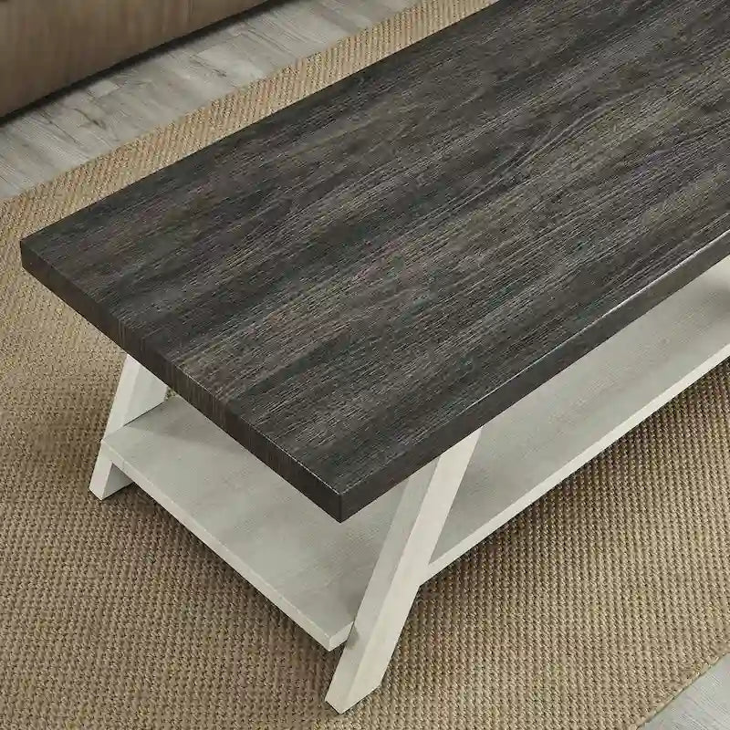 Table basse contemporaine en bois répliqué avec étagère